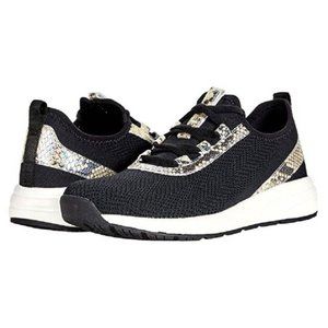 Vince Camuto Arielinda Black Sneakers - NEW